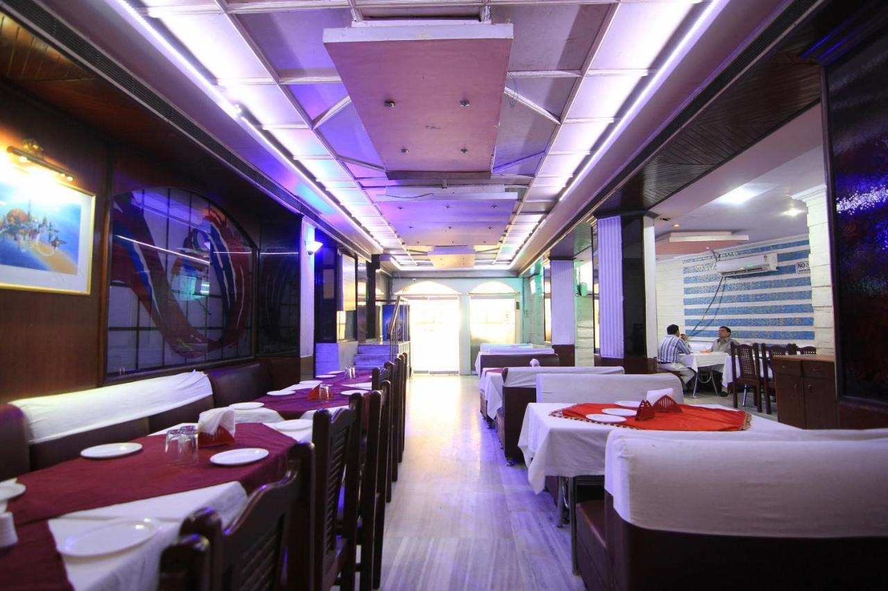 Oyo 2569 Hotel Paradise Kanpur Extérieur photo